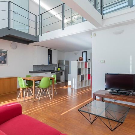 I Host Apartment - Guintellino 32 ميلان المظهر الخارجي الصورة